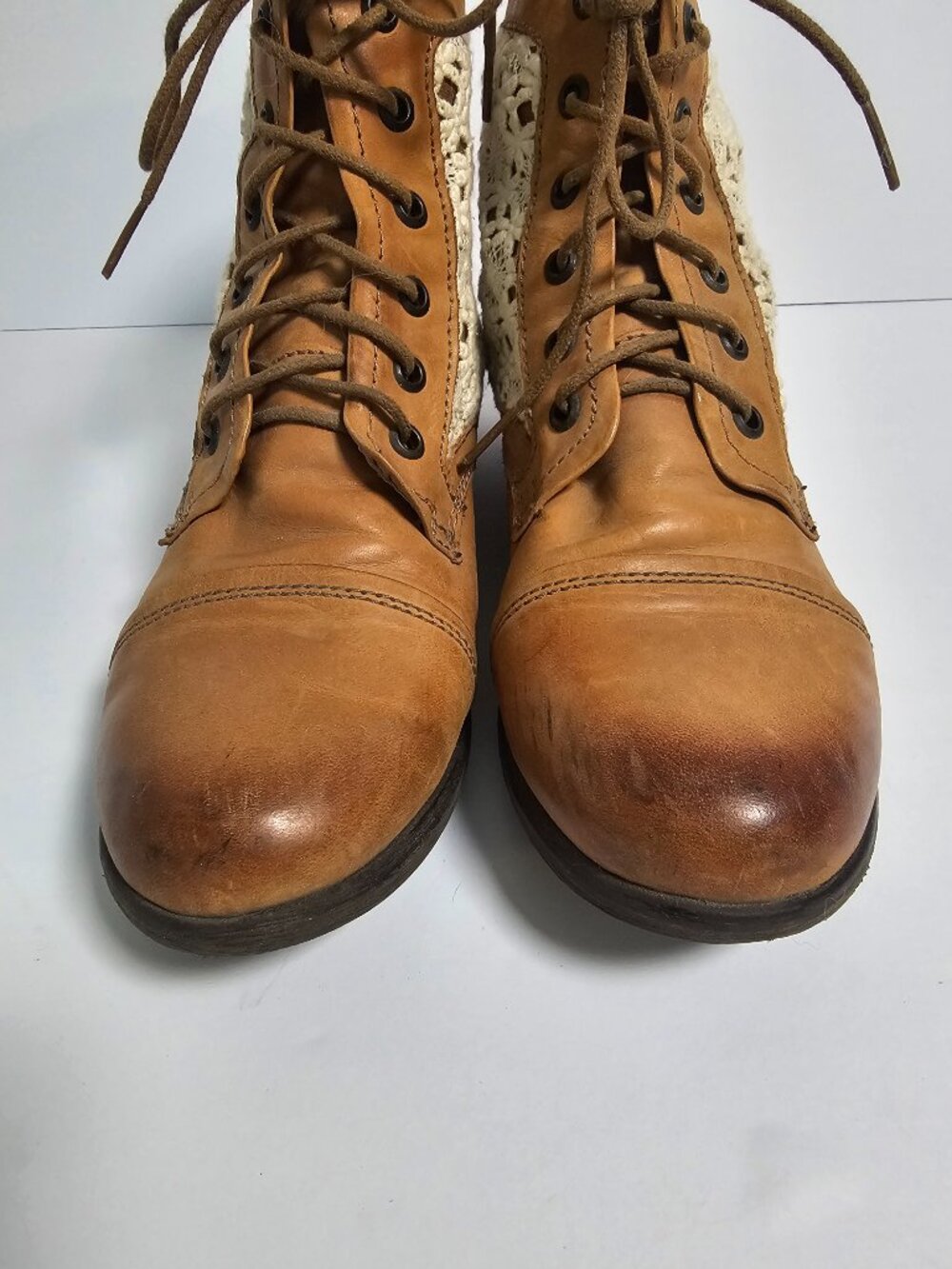 Steve Madden Thunder Bootie Crochet Leather Tan Granny Boho Prairie 8.5 - Picture 3 of 11